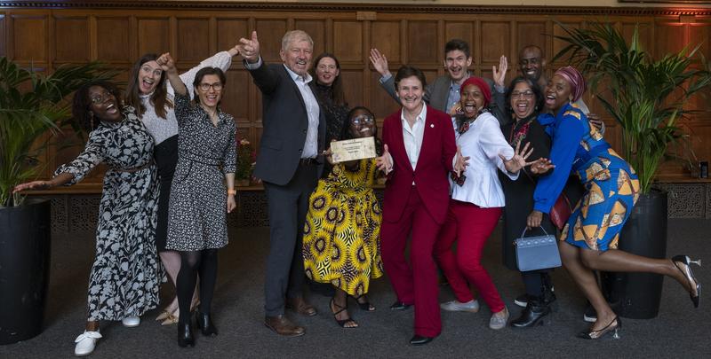The Africa Oxford Institute team and the Vice-Chancellor posing with their award