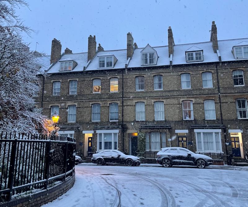 wellington square in the snow