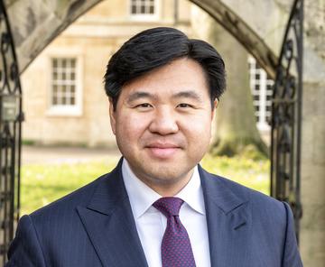 Tim Soutphommasane head and shoulders picture